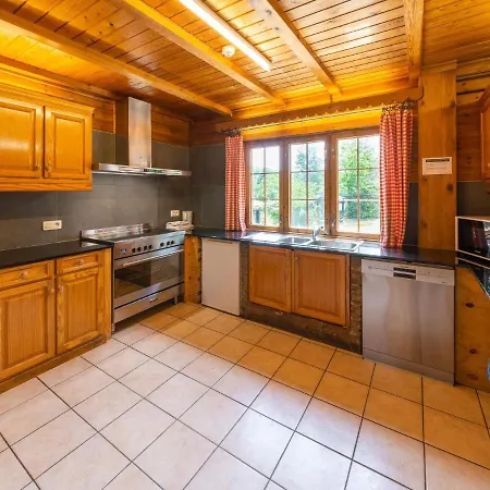 Majestic In Durbuy 200 Meters From The Golf Barvaux