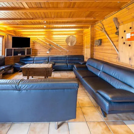 Majestic In Durbuy 200 Meters From The Golf