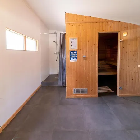 Majestic In Durbuy 200 Meters From The Golf