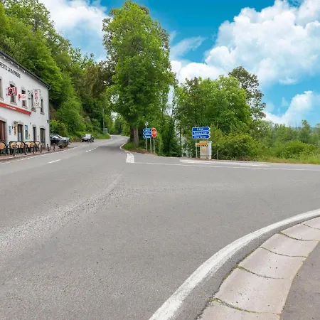 Holiday home Majestic In Durbuy 200 Meters From The Golf *