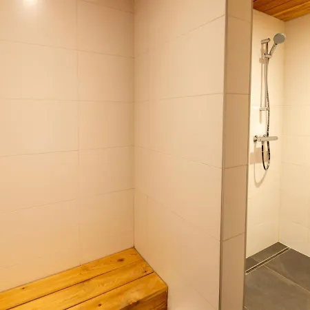 Majestic In Durbuy 200 Meters From The Golf