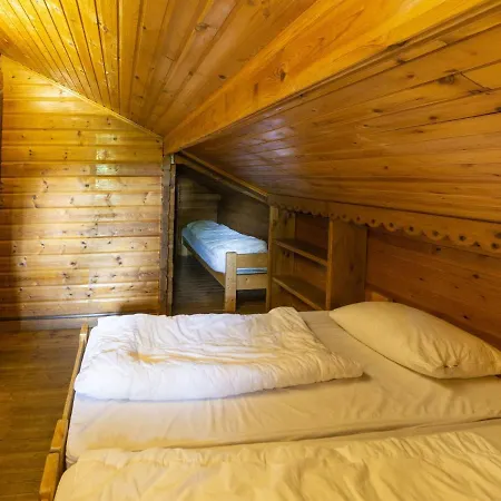 Majestic In Durbuy 200 Meters From The Golf *